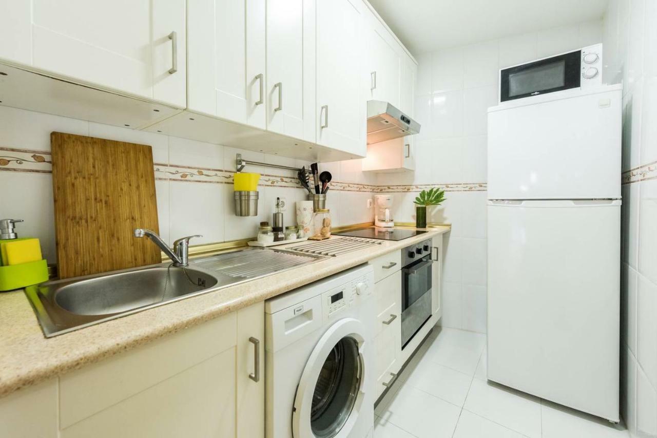 Atico En Centrico Edificio Cerca De La Gran Via - Apartment *